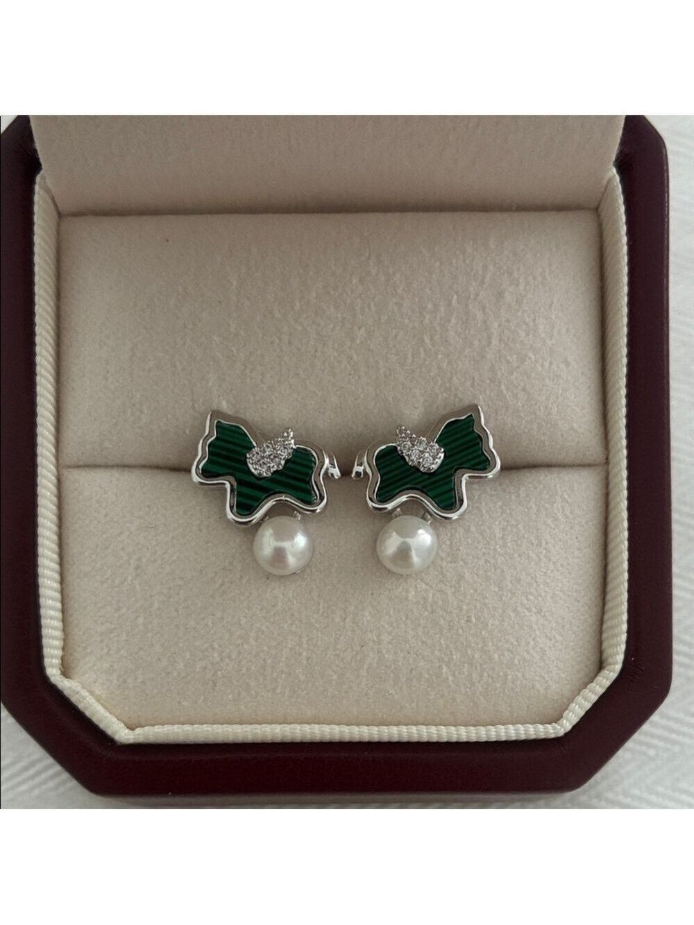 Elegant Green horse pearl Earrings|silver earrings|Christmas gift for her